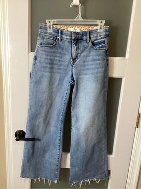 RISEN Mid Rise Crop Wide Jeans - Raw hem - size 7/28